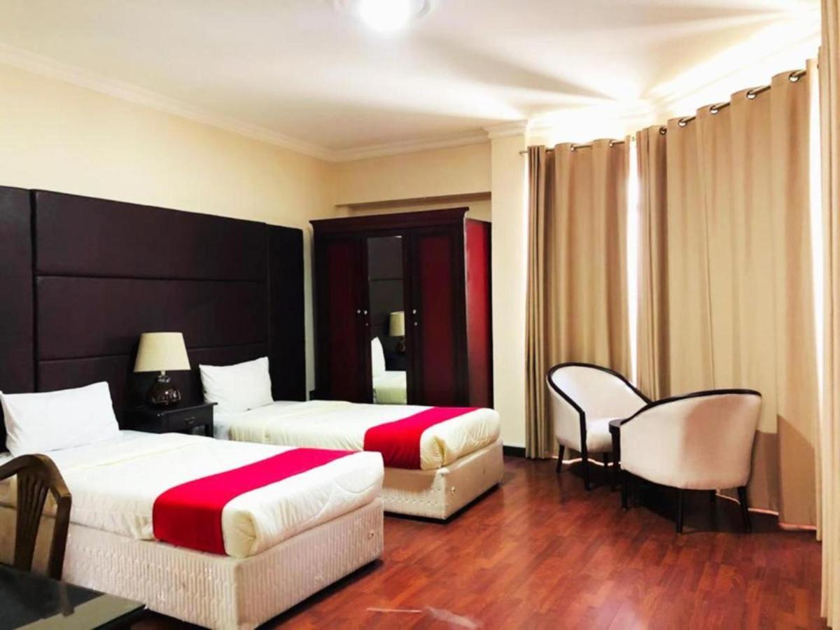 Majestic Hotel Манама Экстерьер фото